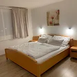 Haus Anna Apartment *